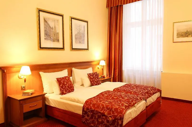 **** Hotel City Pension Vienna Austria