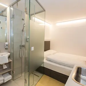 Hotel Smart Nano Living - Hauptbahnhof - Self Check-in