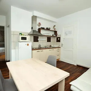 https://viva-rooms.hotels-in-ljubljana.com