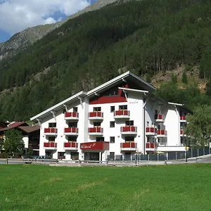 Отель Bergheim Зёльден